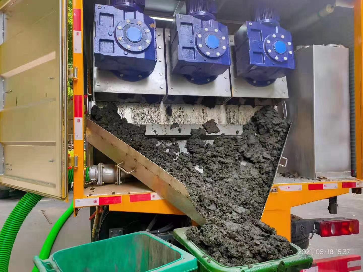 红山街道化粪池清掏城市维护站-泥浆净化干湿分离处理